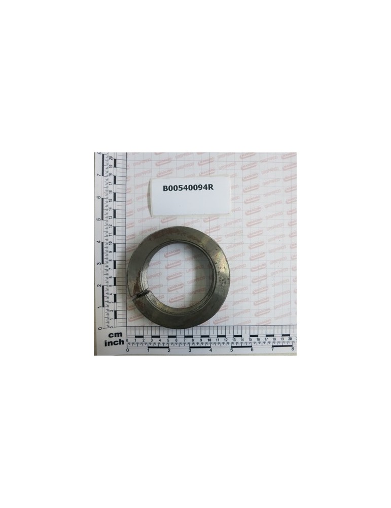 RING NUT WITH SCREW