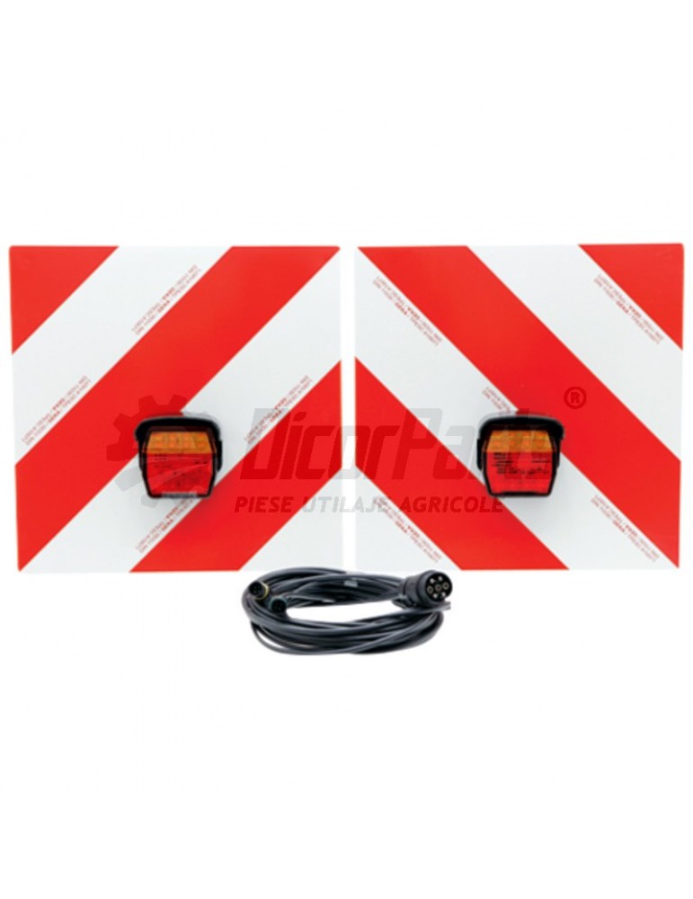 Placa de avertizare este fixata pe o singura parte