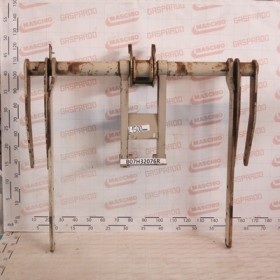 BELT-STRETCHER ARM