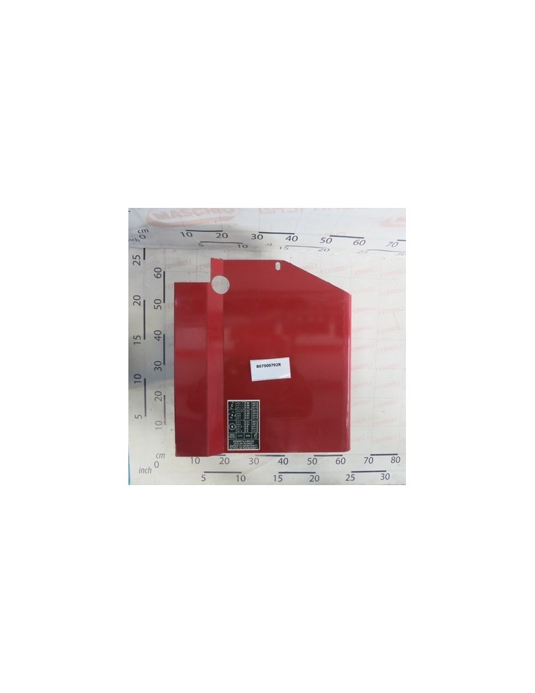 REAR RIGHT GUARD