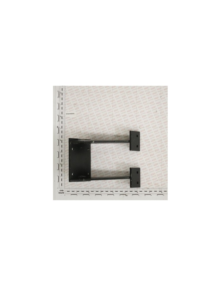 DOUBLE SOIL SCRAPER